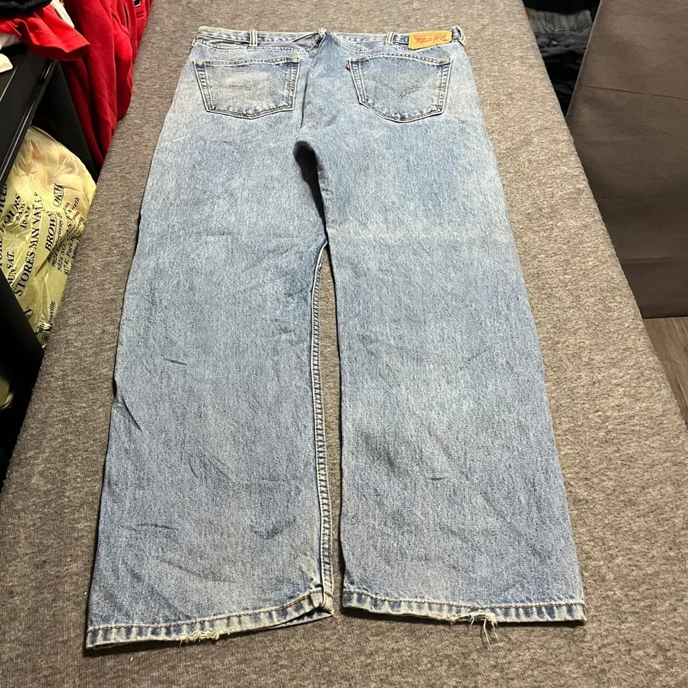 Levis 505 Regular Fit Light Wash Denim Jeans Mens 40x32 Blue Straight Leg